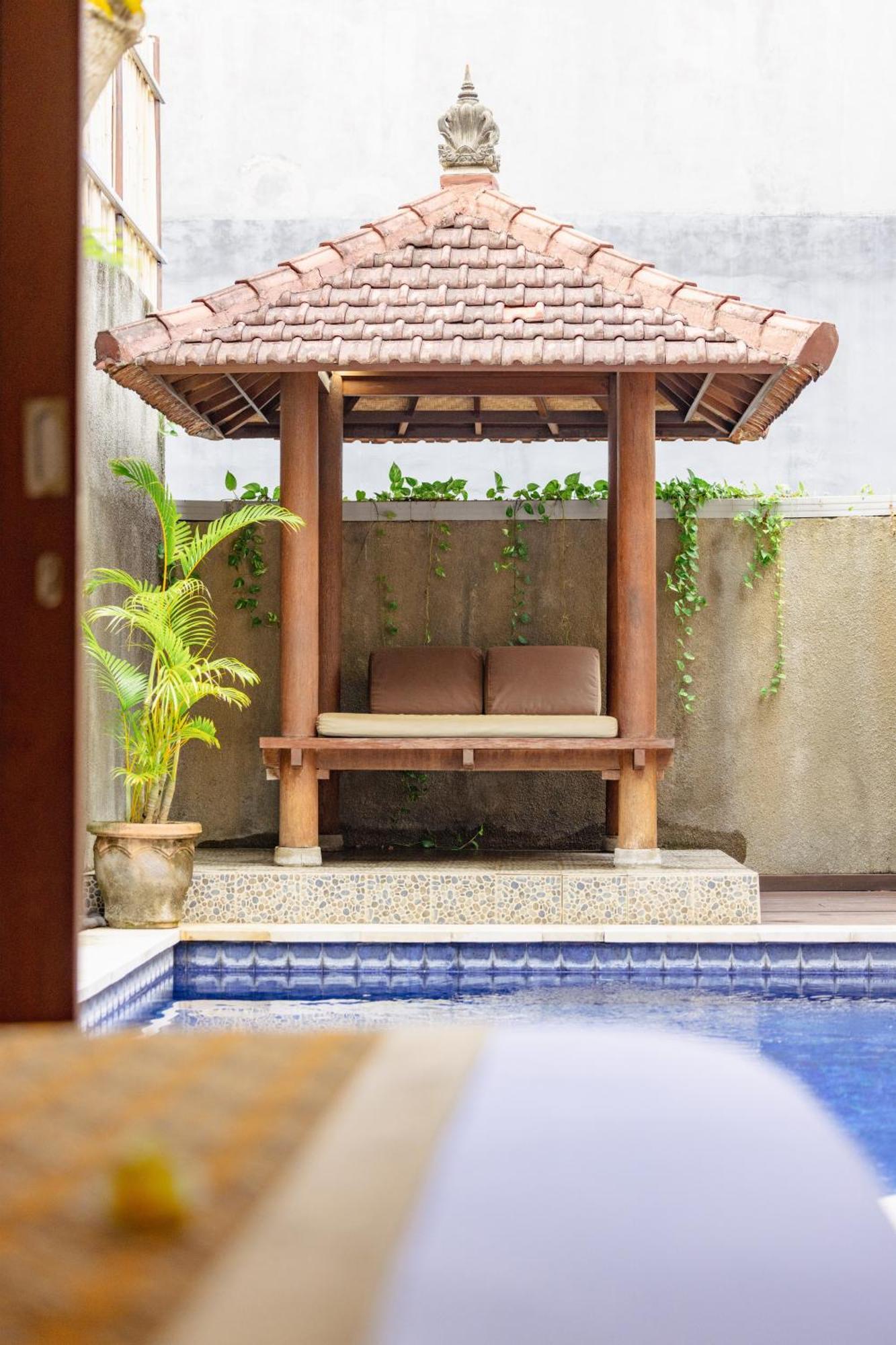 Villa The Light Exclusive And - Chse Certified Seminyak
